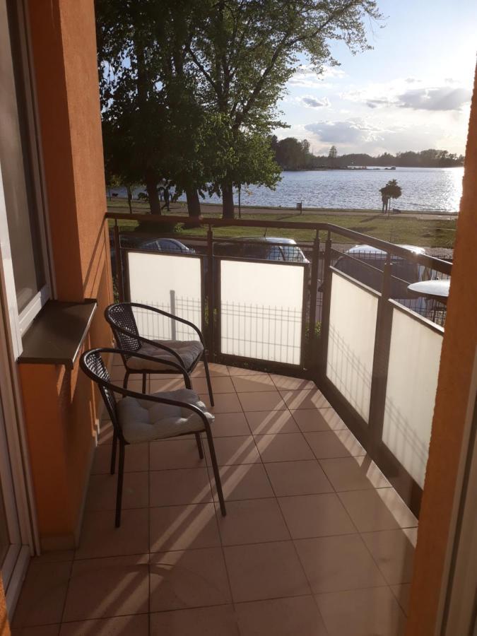 Tila Appartement Wałcz Buitenkant foto